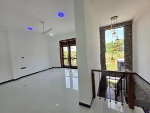 Mordern Brand New Super Quality House - Kahatuduwa