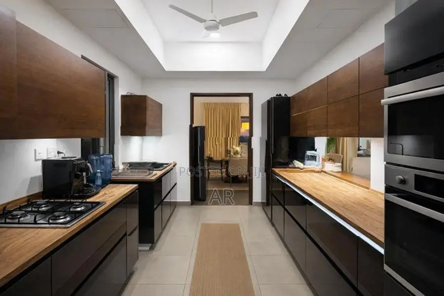 Luxury Penthouse for Sale in Nawala
