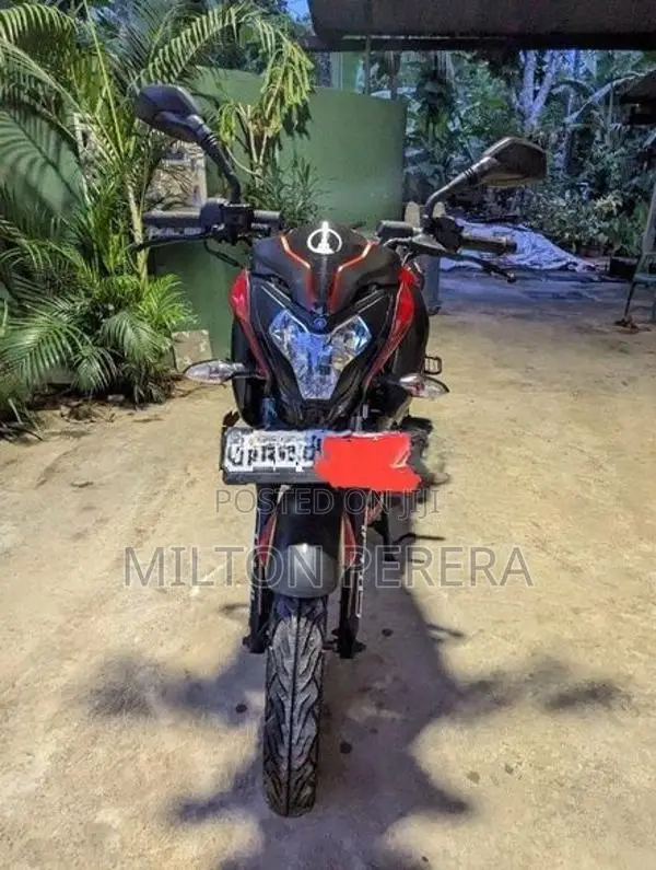 Bajaj Pulsar NS160 FI ABS 2019