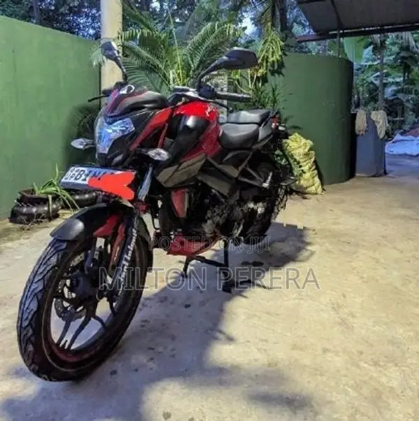 Bajaj Pulsar NS160 FI ABS 2019