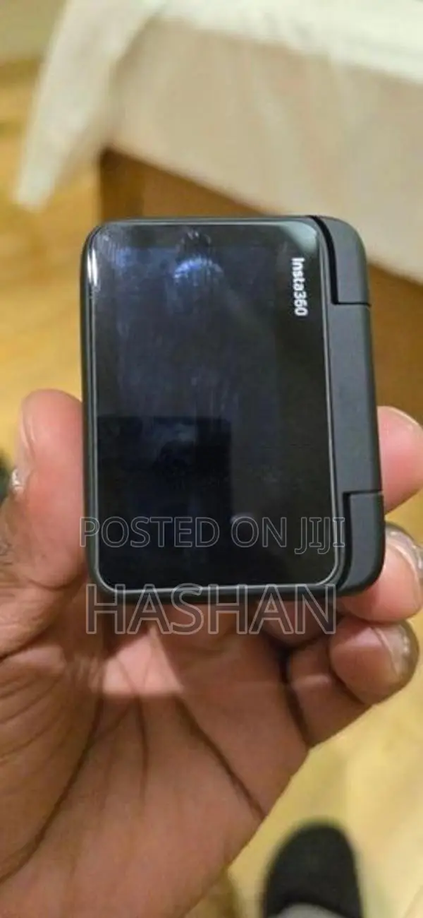 Insta360 GO 3S (64GB) 4K Tiny Action Camera