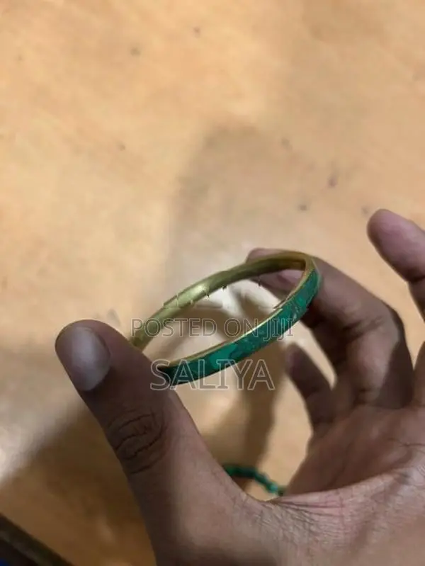 Neckless African Antique Malachite set