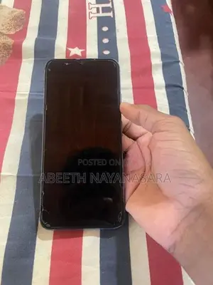 Realme C11 (Used)