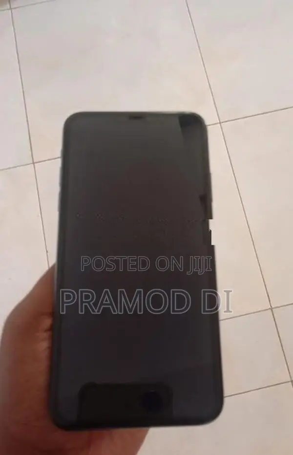 Apple iPhone 11 Pro Max (Used)