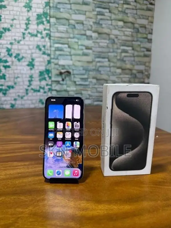 Apple iPhone 15 Pro 256GB (Used)