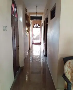 Building for Sale Madawala Bazzar