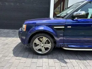 Land Rover Range V8 2012
