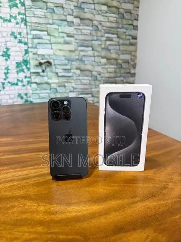 Apple iPhone 15 Pro 256GB (Used)