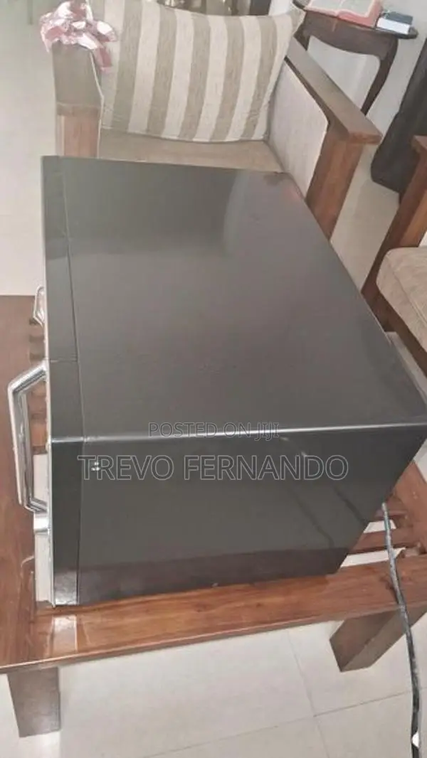42L Microwave Oven