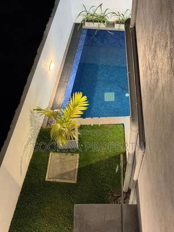 Luxury Brand New House for Sale Piliyandala