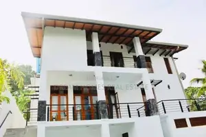 Super Luxury House for Sale in Talawatugoda