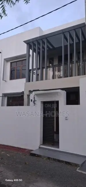 Gated Community House for Sale Piliyandala