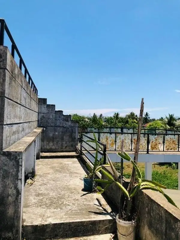 House for Sale – Dalugama