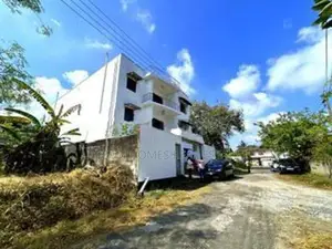 4 Unit Luxury Apartment Complex for sale Athurugiriya