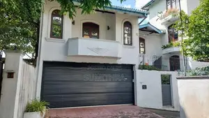 Rooms for rent in Silva Lane, Rajagiriya (Girls Only)