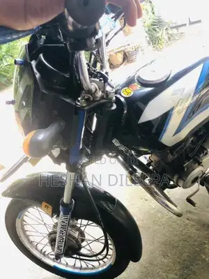 Bajaj CT100 2006