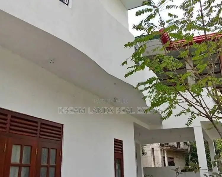 Upper floor for rent Athurugiriya