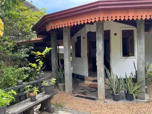 House for Sale Bypass Rd Piliyandala