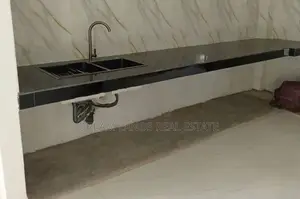Upper floor for rent Athurugiriya