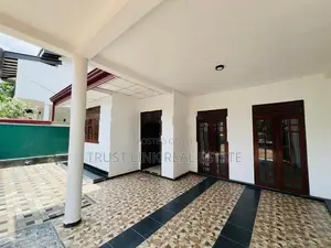 2 Storey House for Sale in Kadawatha (Gonahena) [Ref No.: 2595]