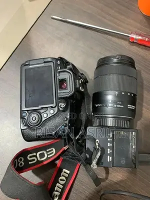 Canon 80D with 18-135mm Lens