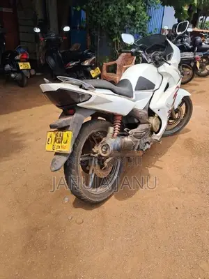 Hero Karizma 2012