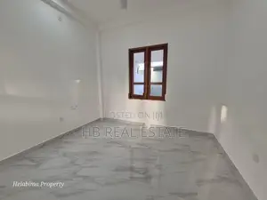 Piliyandala Architecture Designed Super Luxury Three Storey House