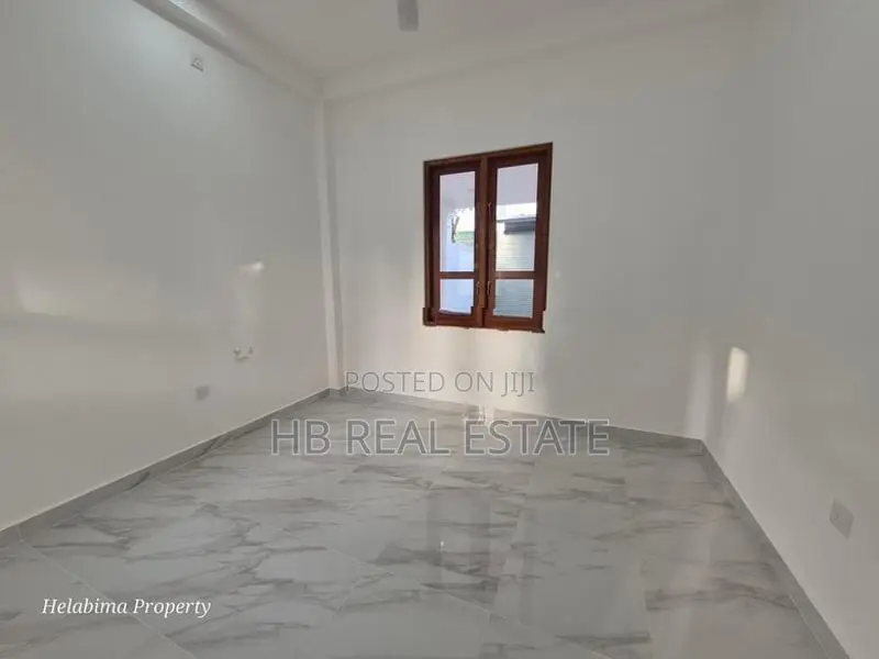 Piliyandala Architecture Designed Super Luxury Three Storey House