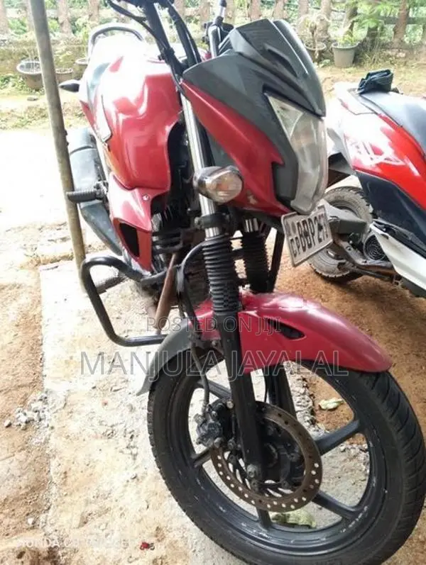 Honda CB Trigger 2015