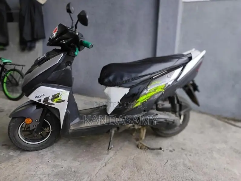 Yamaha RayZR 2018