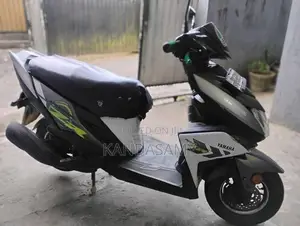 Yamaha RayZR 2018