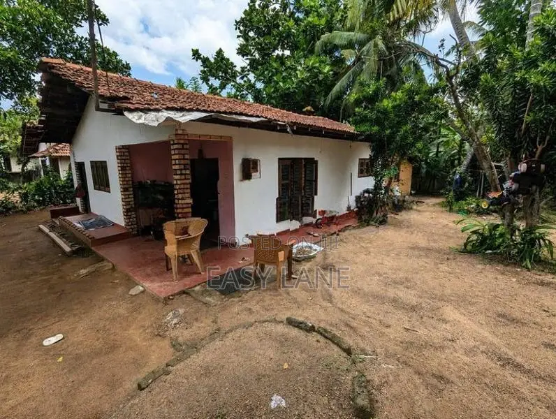 Land for Sale in Veyangoda