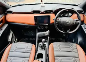 Nissan Magnite Tekna Plus Ez-Shift 2025
