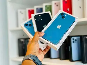 Apple iPhone 13 128GB (Used)