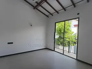 Piliyandala box type brand new house for sale .