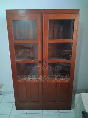 Bookshelf