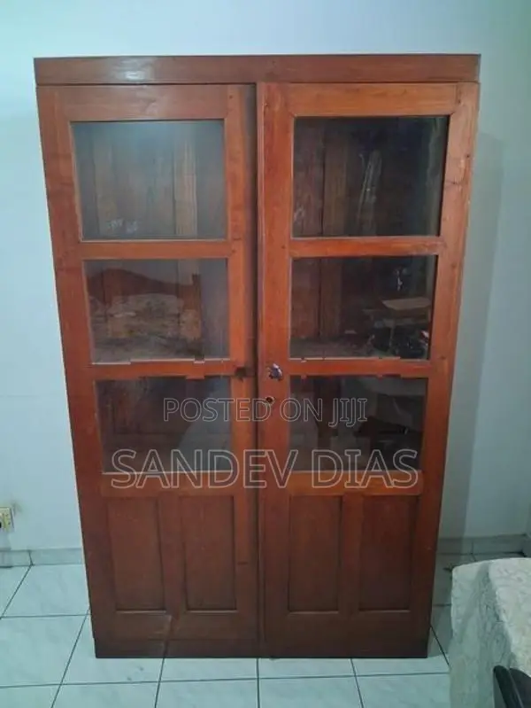 Bookshelf