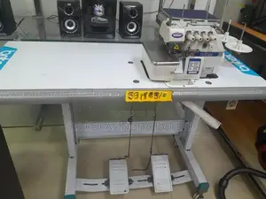 Britex Overlock Machine