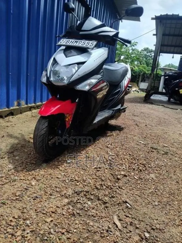 Yamaha Ray ZR 2018