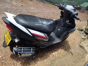 Yamaha Ray ZR 2018