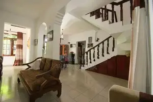 Main Road Facing 2 Storey House Sale in Pannipitiya