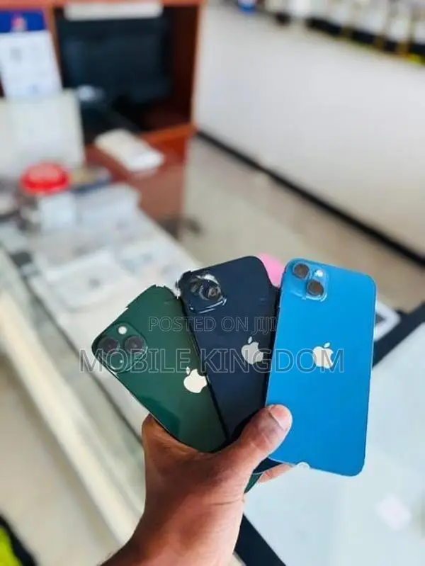 Apple iPhone 13 128GB (Used)