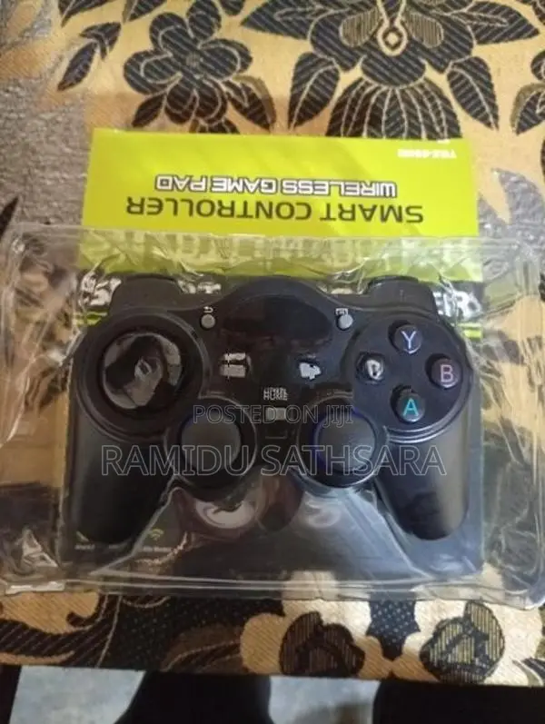 PS4 Controller