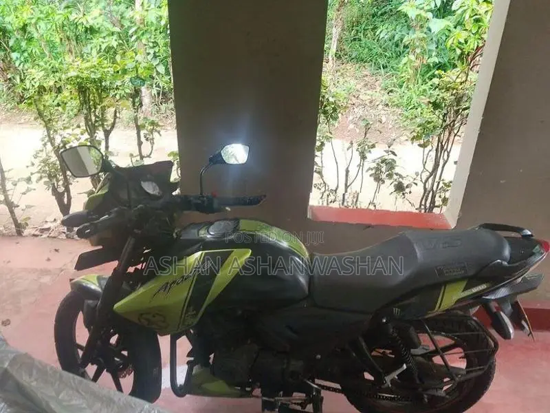 TVS Apache RTR 150 2015 2016
