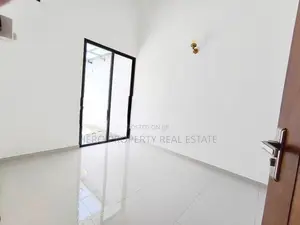 Brand New Luxury Quality House for Sale in Athurugiriya