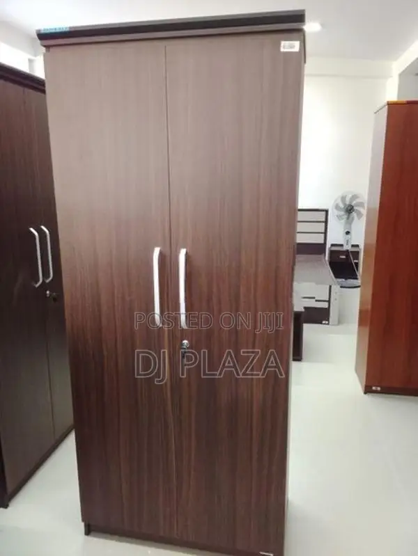 M4 Kingstar Wardrobe