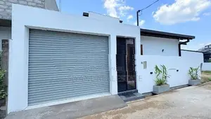 Beautiful Modern Home for Sale Athurugiriya