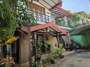 5-Bedroom House for Sale Rathmalana