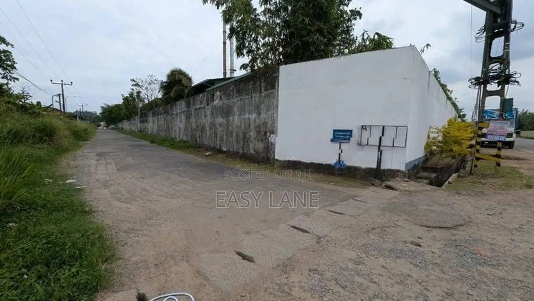 Land for Sale in Kaduwela