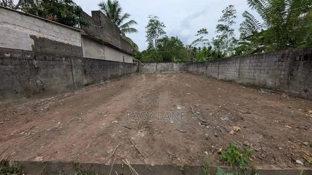 Land for Sale in Kaduwela